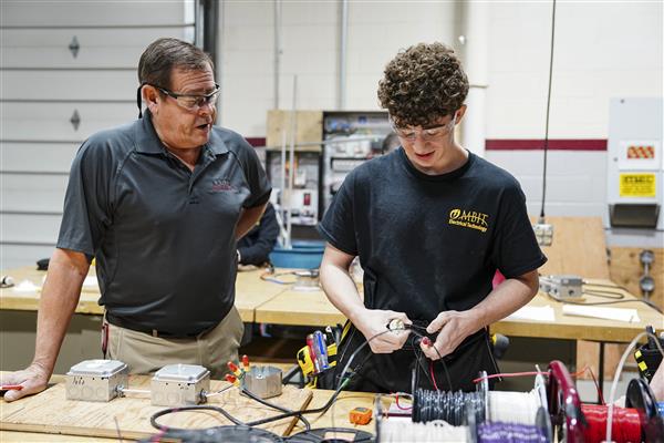 Electrical Technology students working in lab